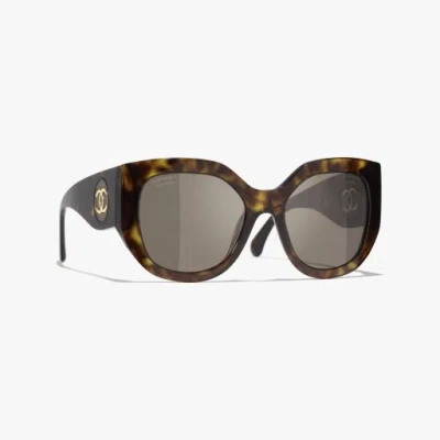Chanel Butterfly Sunglasses In Brown