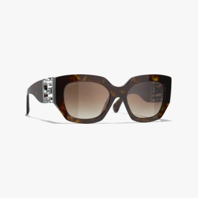 Chanel Butterfly Sunglasses In Brown