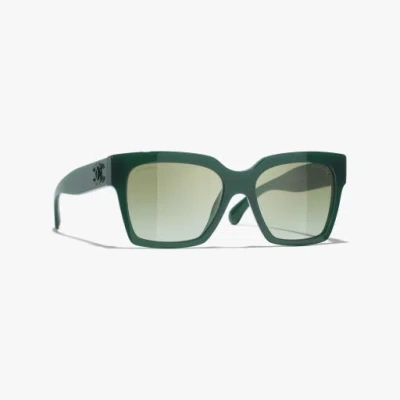 Chanel Butterfly Sunglasses In Green