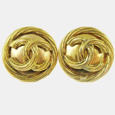 Pre-owned Chanel Button Earrings Clip-on Gold 93p