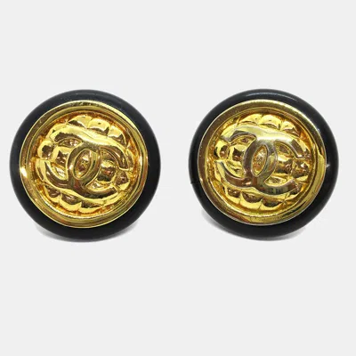 Pre-owned Chanel Button Earrings Clip-on Gold Black