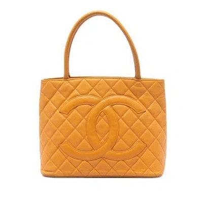 Pre-owned Chanel Calf Leather Caviar Medallion Tote In Yellow