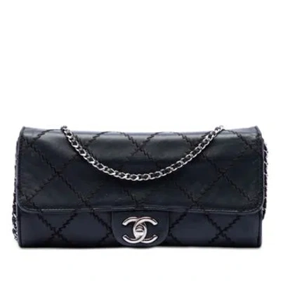 Pre-owned Chanel Calf Leather Cc Quilted Calfskin Ultra Stitch Wallet On Chain In Black