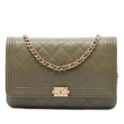 Pre-owned Chanel Calf Leather Quilted Caviar Boy Wallet On Chain In Green