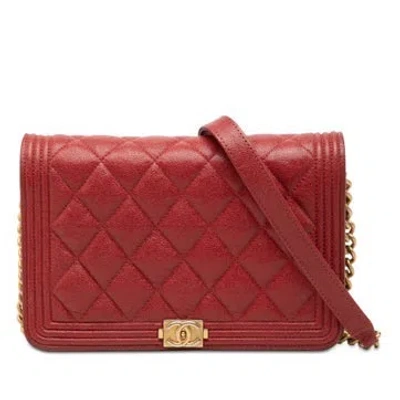 Pre-owned Chanel Calf Leather Quilted Caviar Boy Wallet On Chain In Red