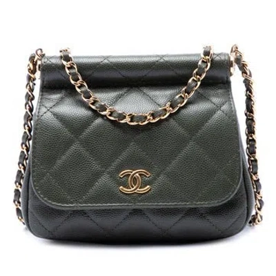 Pre-owned Chanel Calf Leather Small Cc Quilted Caviar Bar Flap Clutch With Chain In Green