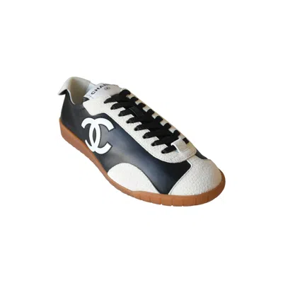 Chanel Calfskin Embossed Suede Sneaker Black White In 37