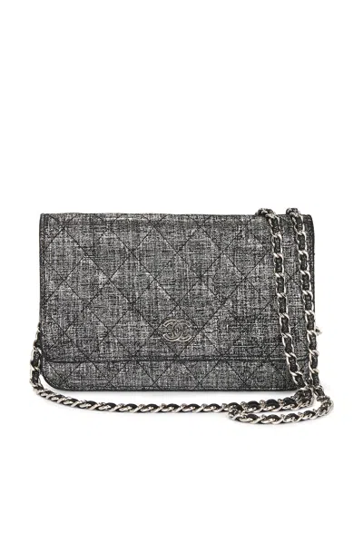 Pre-owned Chanel Calfskin Metallic Wallet On Chain In Gray