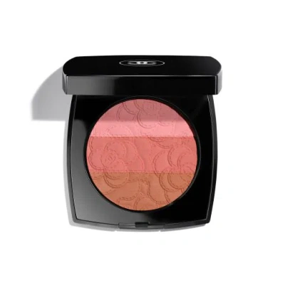 chanel-camelia-futura-powder-