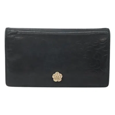 Pre-owned Chanel Camellia Black Leather Wallet  ()