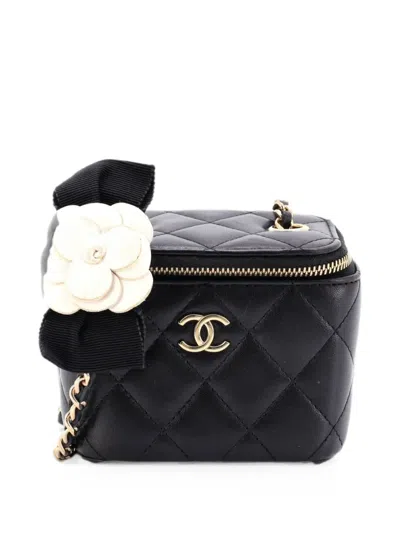 Pre-owned Chanel Camellia Bow Vanity Case With Chain Quilted Lambskin Mini Crossbody Bag In Black