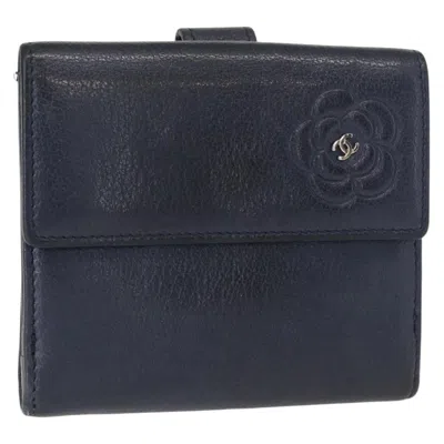 Pre-owned Chanel Camellia Flap Wallet Leather Navy Leather Wallets Accessory () In Blue