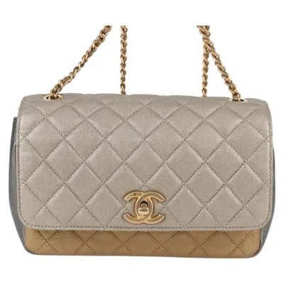 Pre-owned Chanel Camellia Gold Leather Shoulder Bag ()