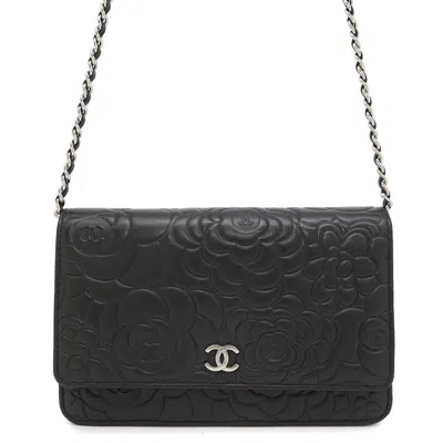 Pre-owned Chanel Camellia Leather Chain/shoulder Wallet () In Black