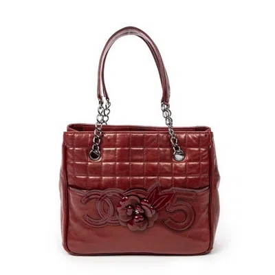 Pre-owned Chanel Camellia No. 5 Tote In Red