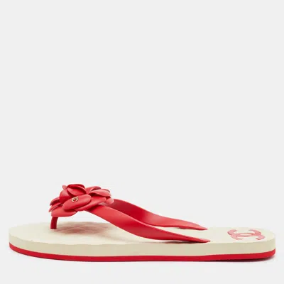 Pre-owned Chanel Camellia Size 41 Red Rubber Flip Flops Thong Sandals