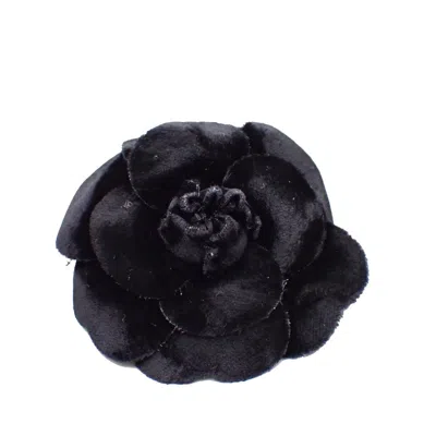Pre-owned Chanel Camellia Velvet Brooch Jewelry () In Black