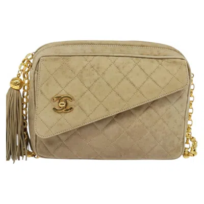 Pre-owned Chanel Camera Beige Leather Shoulder Bag () In Sand