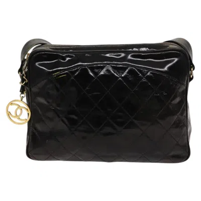 Pre-owned Chanel Camera Black Patent Leather Shoulder Bag ()