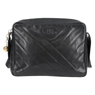 Pre-owned Chanel Camera Leather Shoulder Bag () In Black