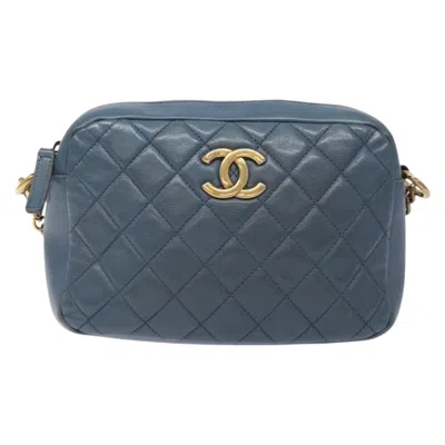 Pre-owned Chanel Camera Leather Shoulder Bag () In Blue