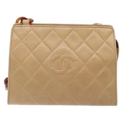 Pre-owned Chanel Camera Leather Shoulder Bag () In Sand