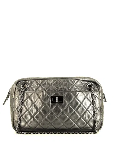 Pre-owned Chanel Camera Metallic Leather Shoulder Bag In 灰色