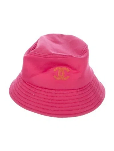Pre-owned Chanel Canvas Cc Bucket Hat W/tags In Pink