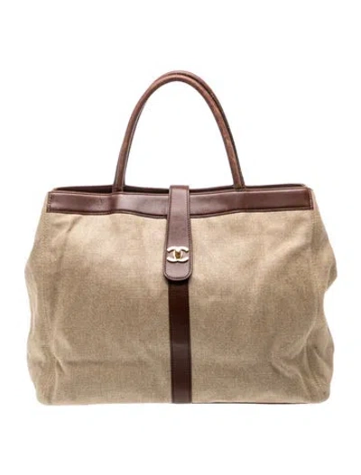 Pre-owned Chanel Canvas Cc Tote In Neutral