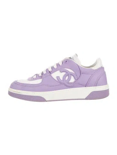 Pre-owned Chanel Canvas Colorblock Pattern Sneakers In White