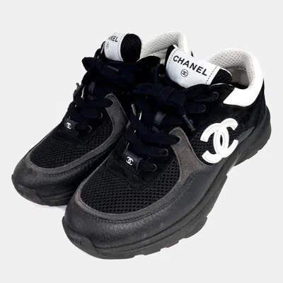 Pre-owned Chanel Canvas Leather Black Sneakers 37.5
