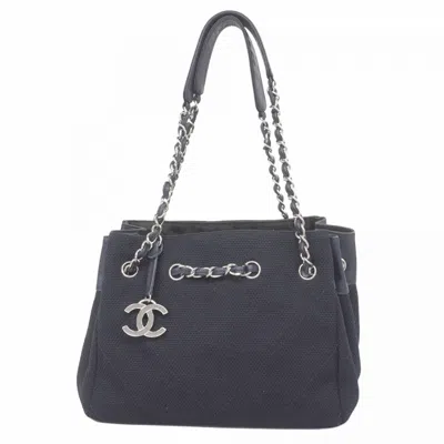 Pre-owned Chanel Canvas Shoulder Bag () In Blue