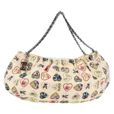 Pre-owned Chanel Canvas Shoulder Bag () In Multi