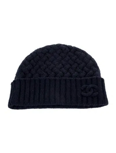 Pre-owned Chanel Cashmere Cc Beanie In Blue