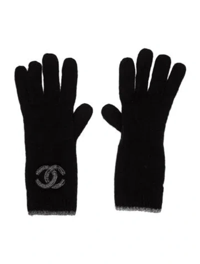 Pre-owned Chanel Cashmere Knit Gloves In Black/metallic