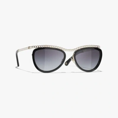 Chanel Cat Eye Sunglasses In Black