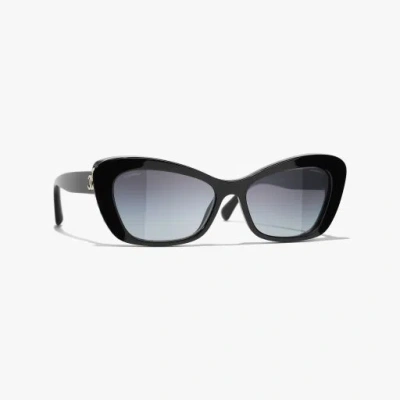 Chanel Cat Eye Sunglasses In Black
