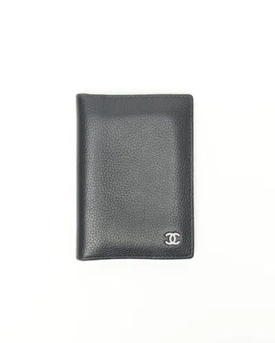 Pre-owned Chanel Caviar Bi-fold Wallet In Black