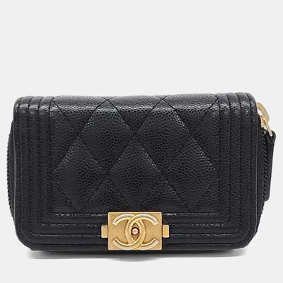 Pre-owned Chanel Caviar Boy Card Holder In Black
