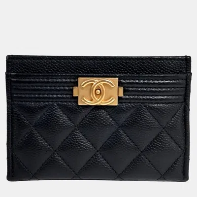 Pre-owned Chanel Caviar Boy Card Holder In Black
