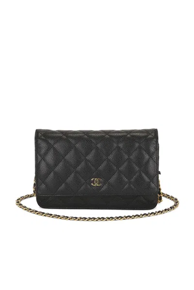 Pre-owned Chanel Caviar Classic Wallet On Chain In Black