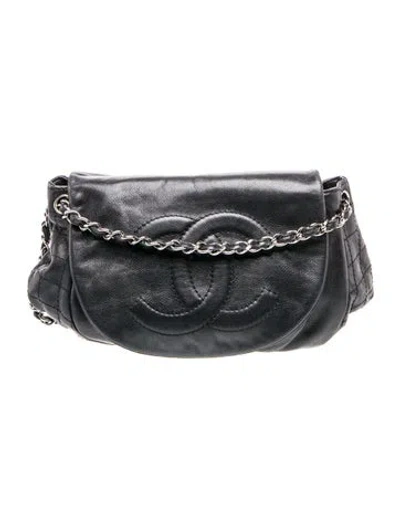 Pre-owned Chanel Caviar Half Moon Wallet On Chain In Black