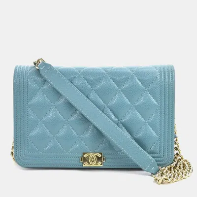 Pre-owned Chanel Caviar Leather Boy Wallet On Chain In Blue