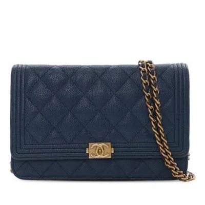 Pre-owned Chanel Caviar Leather Boy Wallet On Chain In Blue