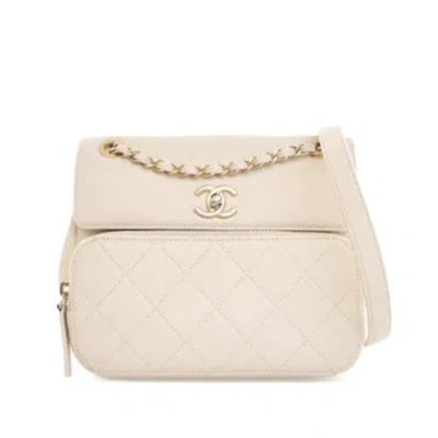 Pre-owned Chanel Caviar Leather Business Affinity Messenger Flap In White