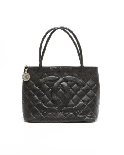 Pre-owned Chanel Caviar Medallion Tote Bag In Black