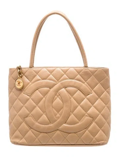 Pre-owned Chanel Caviar Medallion Tote In Neutrals