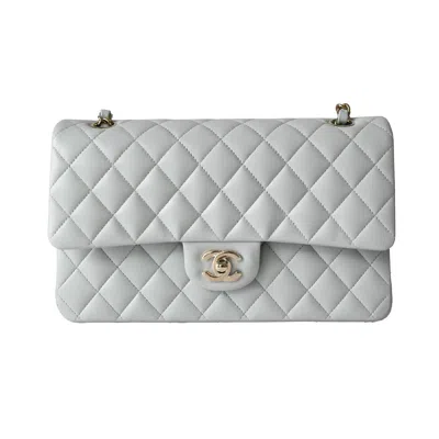 Pre-owned Chanel Caviar Quilted Double Flap Light Grey