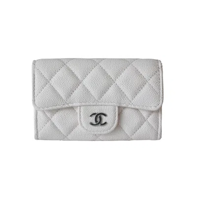 Pre-owned Chanel Caviar Quilted Flap Card Holder Wallet White