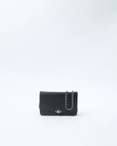 Pre-owned Chanel Caviar Wallet On Chain Bag In Black